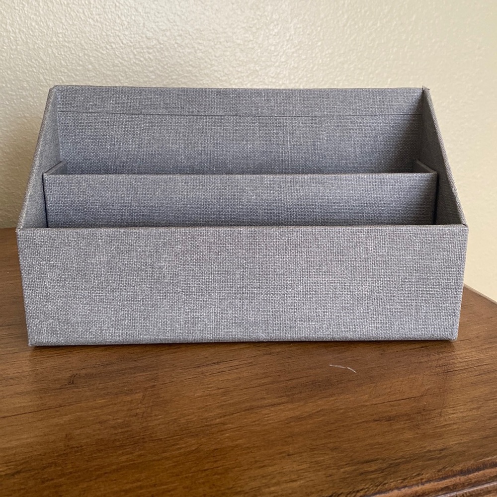 Letter organizer office helper